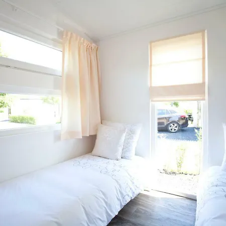Holiday Droompark Buitenhuizen.33 * Velsen-Zuid
